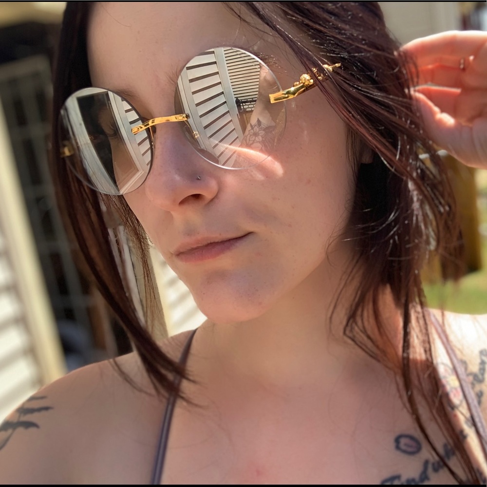 Round Rimless Sunglasses